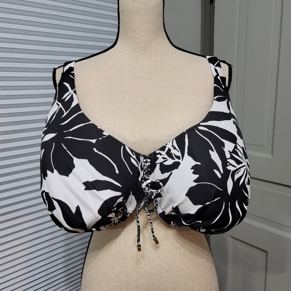 SWIMSUITS for All Underwire Bikini Top - Picture 1 of 10
